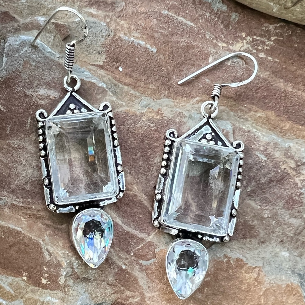 White topaz earrings - Picture 1 of 6